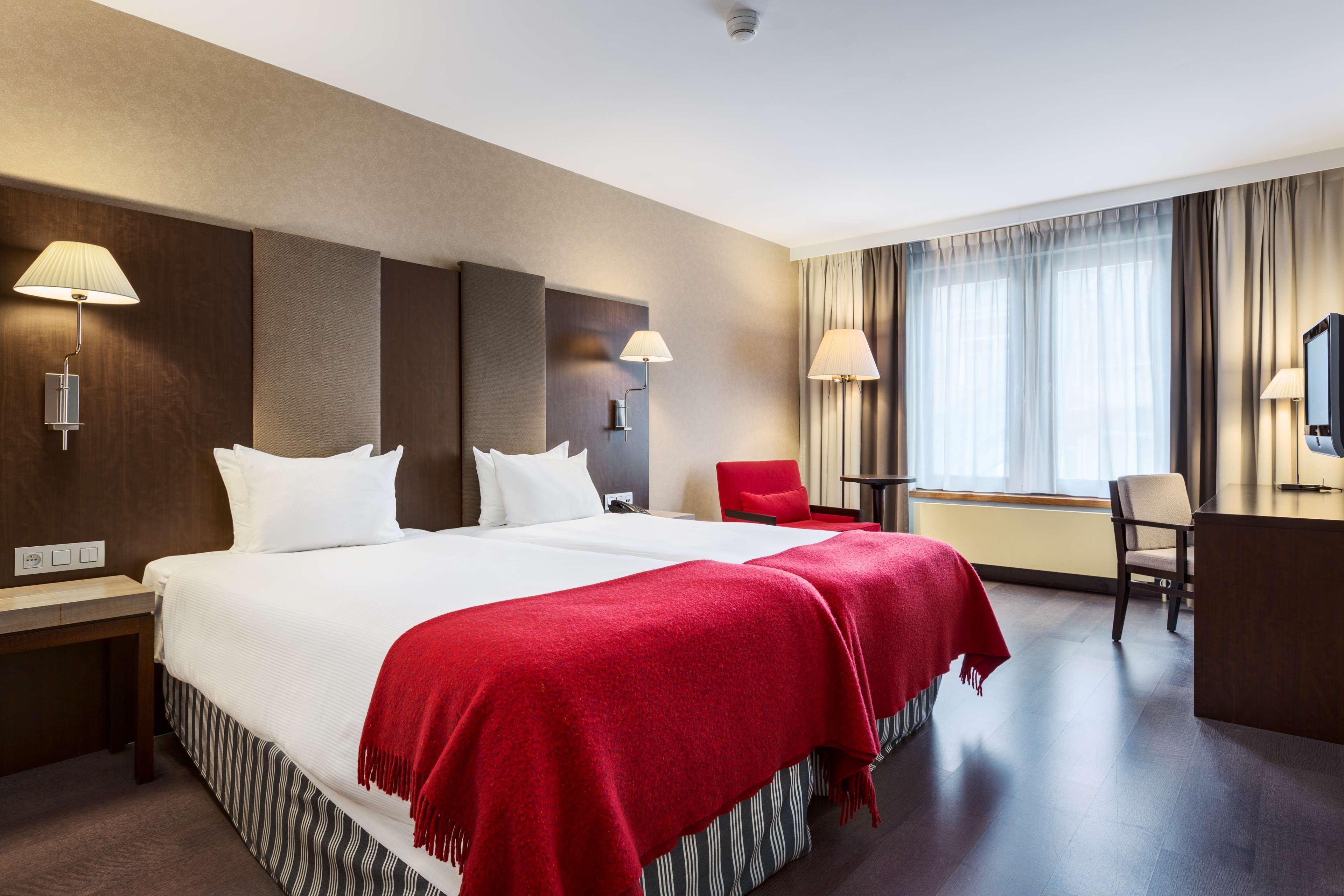 Hotel Nh 3*